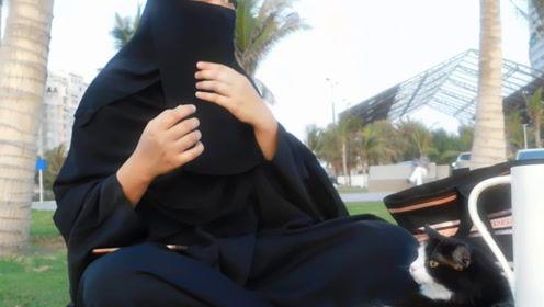 娱乐吃瓜君笑场